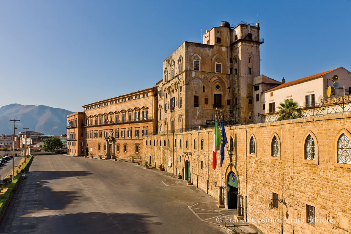 Palazzo Reale (Palazzo dei Normanni), fronte Nord-Est: